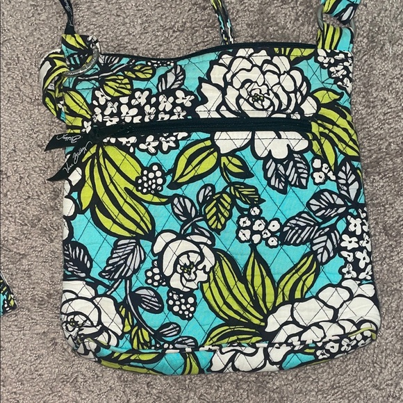 Vera Bradley purse and wallet set - Picture 5 of 5